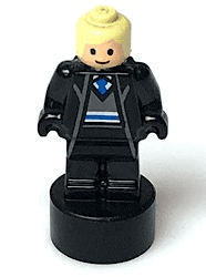 LEGO Ravenclaw Student Statuette / Trophy #2 Bright Light Yellow Hair Light Nougat Face (90398pb034) Harry Potter Minifigure