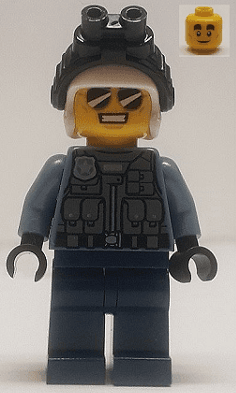 Police Officer - Duke DeTain, Sand Blue Police Jacket, Dark Blue Legs, White Helmet