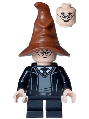 Harry Potter - Hogwarts Robe, Black Tie and Short Legs, Reddish Brown Sorting Hat