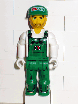 LEGO Mechanic in Green Overalls with Octan Pattern (js024) minifigure