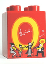 Duplo, Brick 2 x 2 x 2 with Letter O and Orchestra Pattern