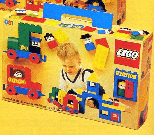 LEGO Train Station (081-1) set, 1976