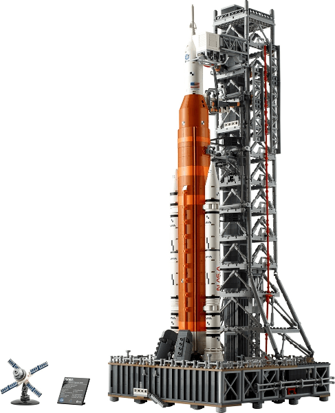 LEGO NASA Artemis Space Launch System (10341-1) set, 2024