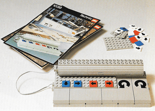 LEGO Manual Control Set 1 (1039-1) set, 1986
