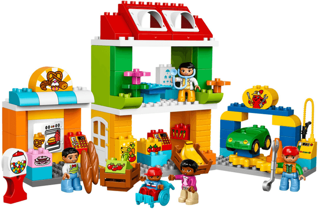 LEGO Town Square (10836-1) set, 2017