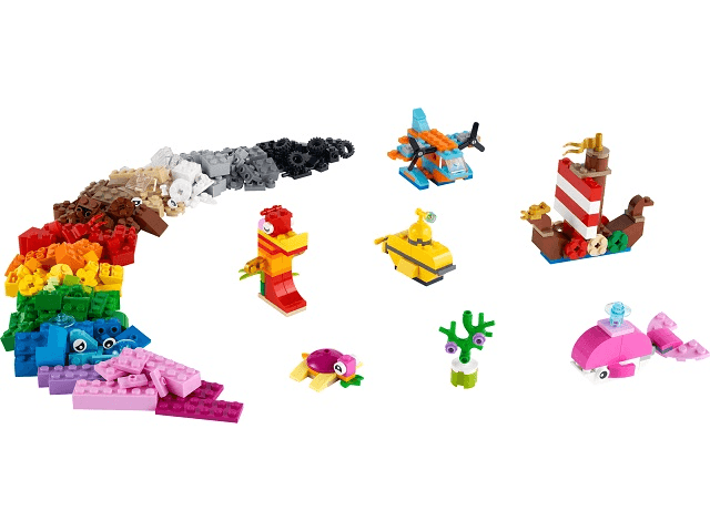 LEGO Creative Ocean Fun (11018-1) set, 2022