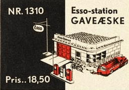 LEGO ESSO Filling Station (1310-1) set