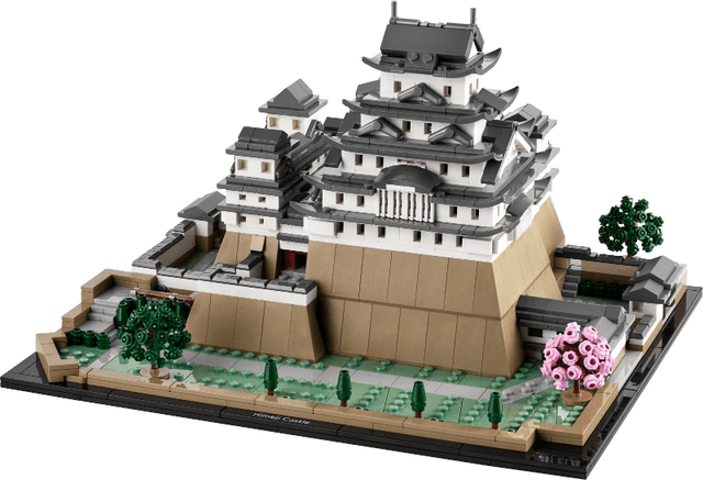 LEGO Himeji Castle (21060-1) set, 2023