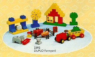 LEGO Farmyard (2392-1) set, 1991