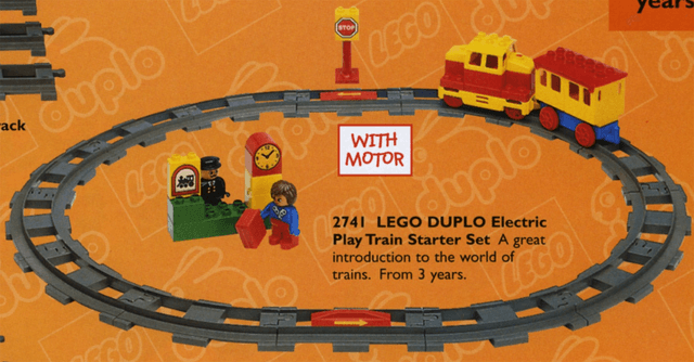 LEGO Electric Train Starter Set (2741-1) set, 1996