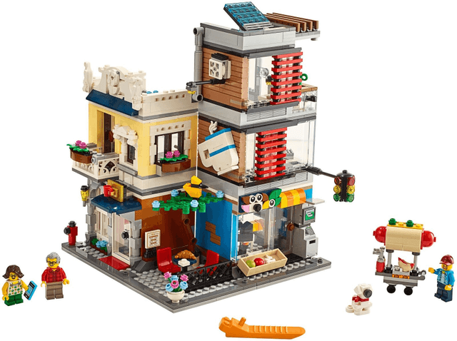 LEGO Townhouse Pet Shop & Café {Cafe} (31097-1) set, 2019