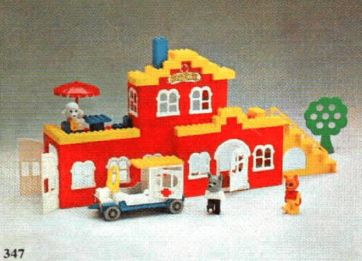 LEGO Doc David's Hospital (347-3) set, 1979