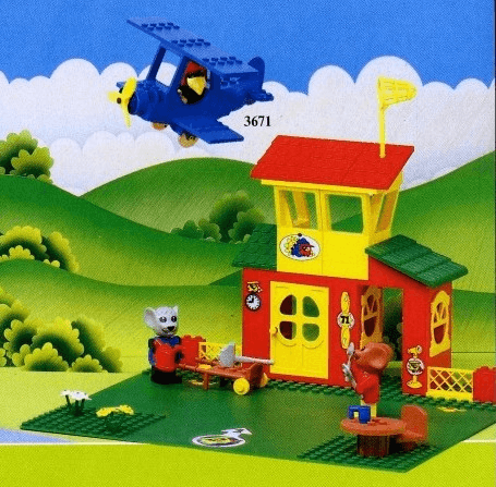LEGO Airport (3671-1) set, 1984