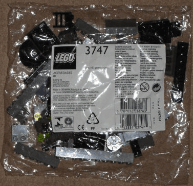 LEGO Locomotive Gray Bricks (3747-1) set, 2001