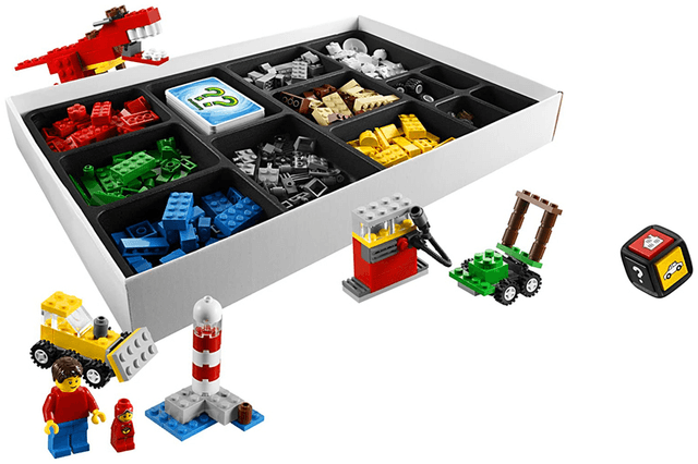 LEGO Creationary (3844-1) set, 2009
