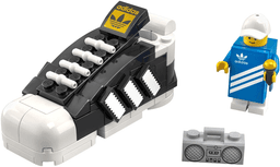 LEGO Mini Adidas Originals Superstar (40486-1) set
