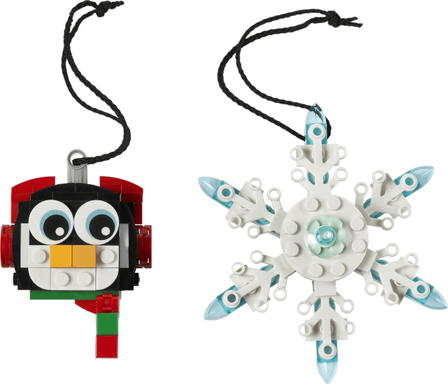 LEGO Penguin & Snowflake (40572-1) set, 2022