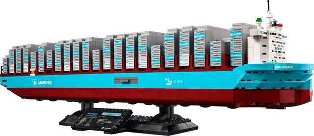 LEGO Maersk Dual-Fuel Container Vessel (40955-1) set, 2026