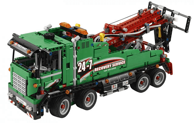 LEGO Service Truck (42008-1) set, 2013