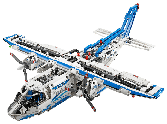 LEGO Cargo Plane (42025-1) set, 2014