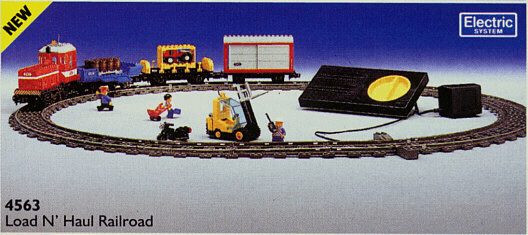 LEGO Load N' Haul Railroad (4563-1) set, 1991