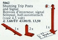 LEGO Shunting Trip Posts and Signal (5062-1) set, 1987