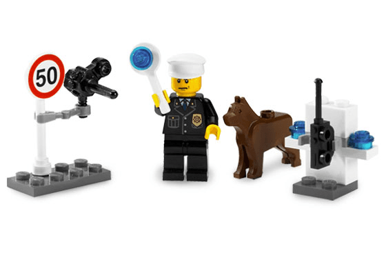LEGO Police Officer (5612-1) set, 2008