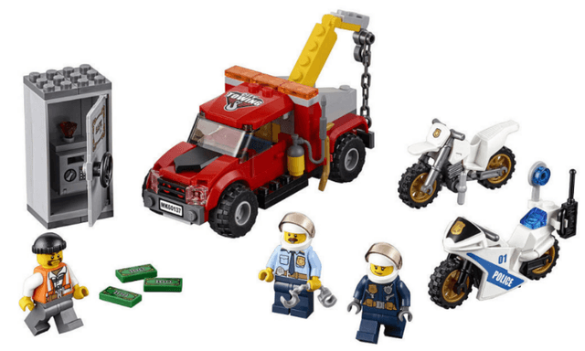 LEGO Tow Truck Trouble (60137-1) set, 2017