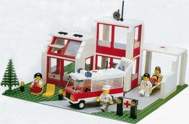 LEGO Emergency Treatment Center (St. Mary's Hospital) (6380-1) set, 1987