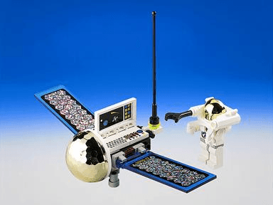 LEGO Satellite with Astronaut (6458-1) set, 1999