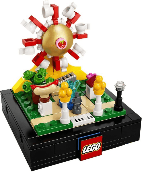 LEGO Bricktober Fairground Set 3/4 - Ferris Wheel (2020 Toys "R" Us Exclusive) {Asian Release} (66650-1) set, 2020