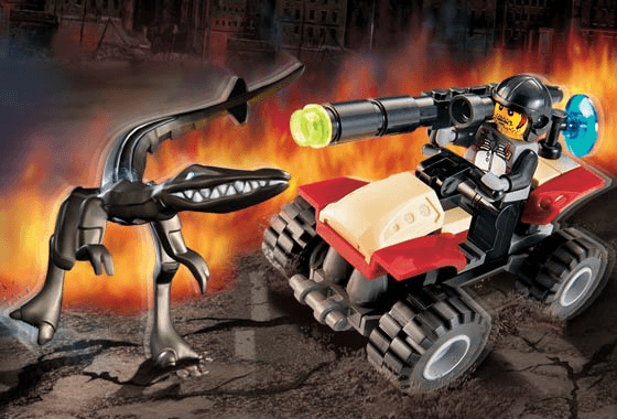 LEGO Street Sprinter vs. Mutant Lizard (7473-1) set, 2005