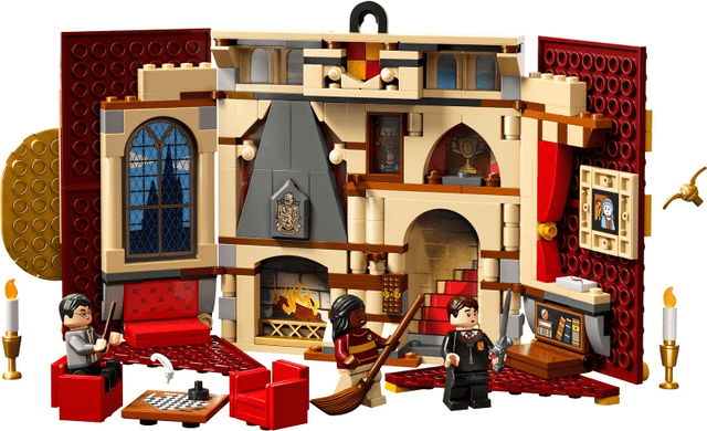 LEGO Gryffindor House Banner (76409-1) set, 2023