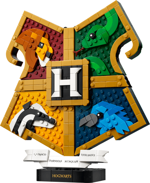LEGO Hogwarts House Crest (76462-1) set, 2026