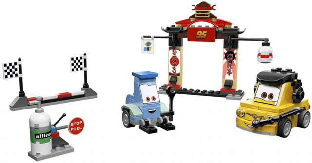 LEGO Tokyo Pit Stop (8206-1) set, 2011