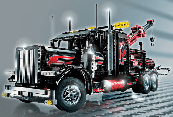 LEGO Tow Truck (8285-1) set, 2006