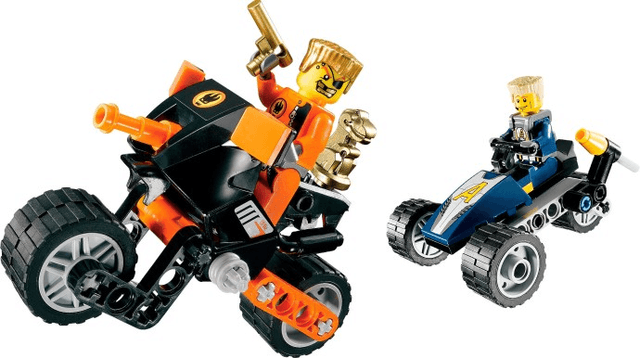 LEGO Gold Tooth's Getaway (8967-1) set, 2009