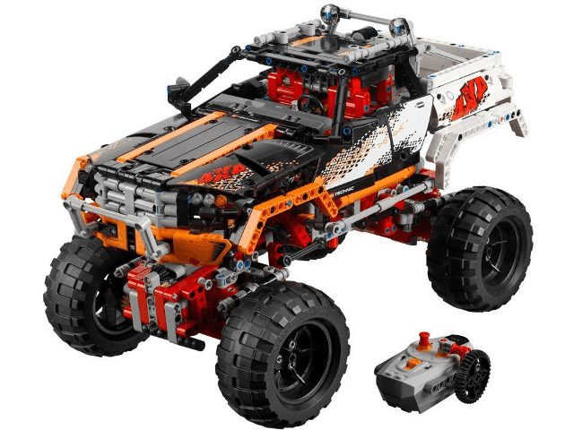 LEGO 4 x 4 Crawler (9398-1) set, 2012
