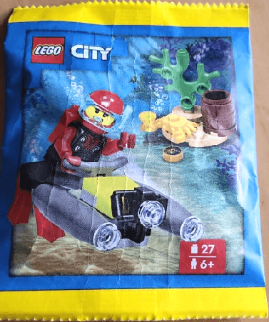 LEGO Diver with Underwater Scooter paper bag (952311-1) set, 2023