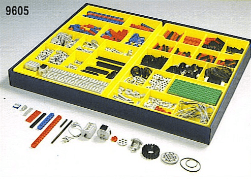 LEGO 4.5V Technic Resource Set - Large (9605-2) set, 1985
