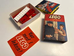 LEGO {Hemmets Journal Gift Set} (HEMMETS-1) set