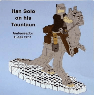 LEGO Han Solo on his Tauntaun - Miniland Scale (LEGOLAND California Ambassador Pass Exclusive) (LLCA53-1) set, 2011