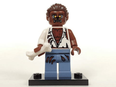 LEGO Werewolf, Series 4 (Complete Set with Stand and Accessories) (col04-12) set, 2011