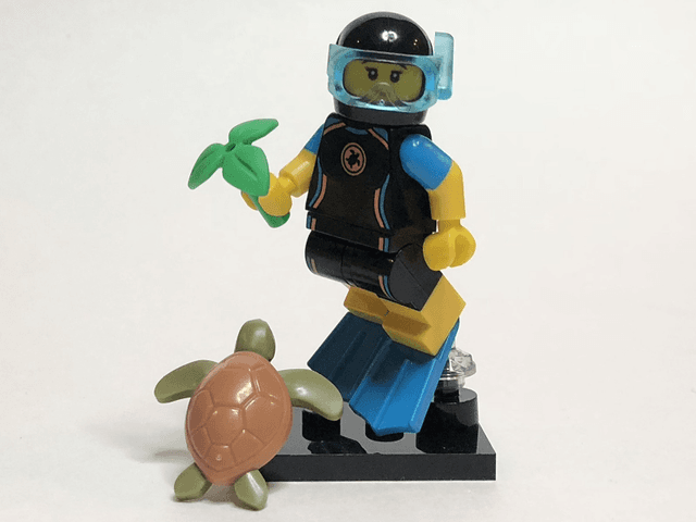 LEGO Sea Rescuer, Series 20 (Complete Set with Stand and Accessories) (col20-12) set, 2020
