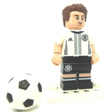 LEGO Mario Götze, Deutscher Fussball-Bund / DFB (Complete Set with Stand and Accessories) (coldfb-15) set, 2016